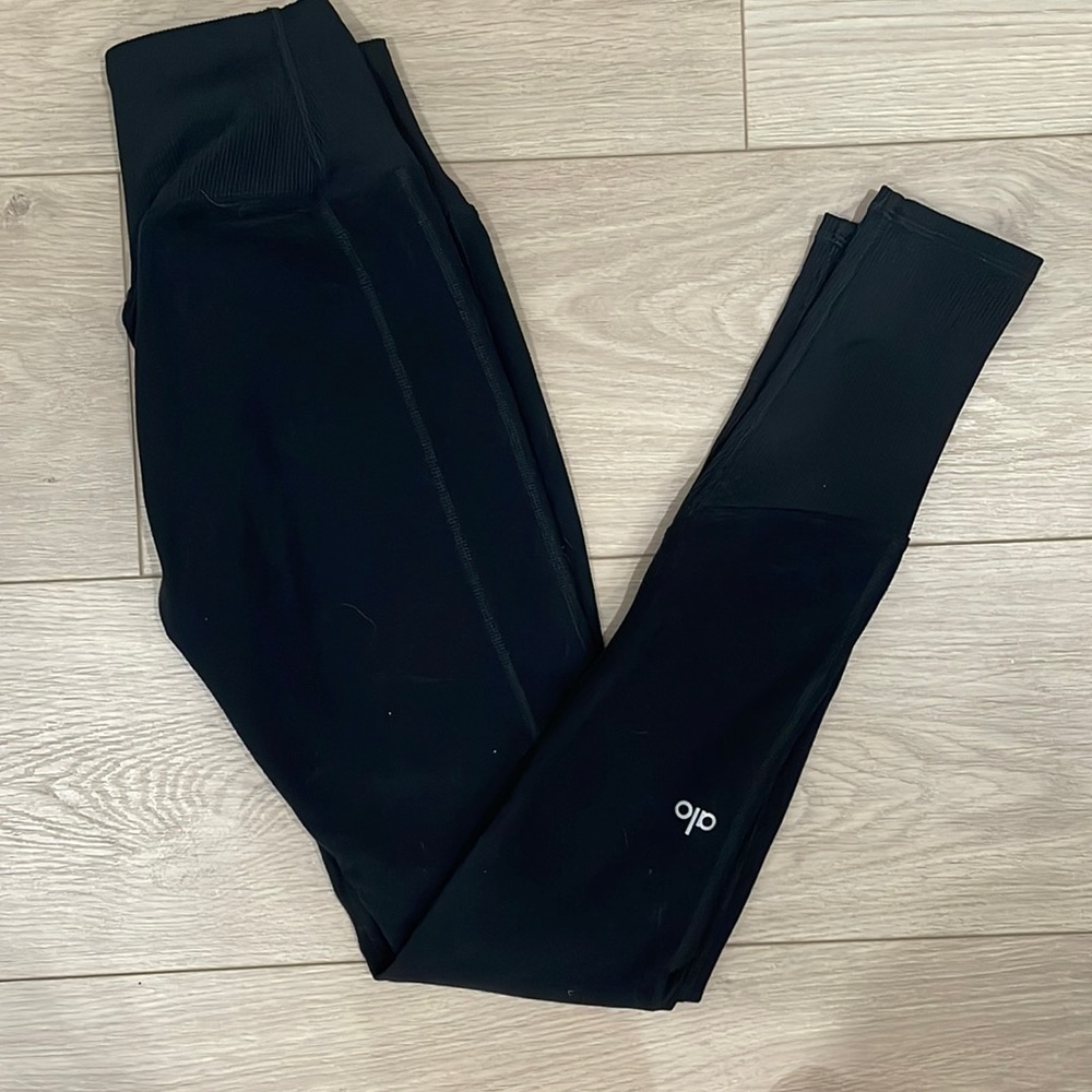 High-Waist Alosoft Lounge Legging - Black XS